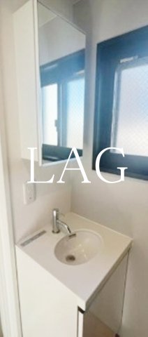 洗面設備　独立洗面台です。