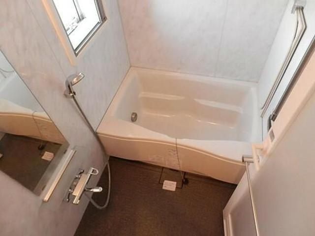 バス・シャワールーム　別室参照（カラータイプが異なる場合があります）