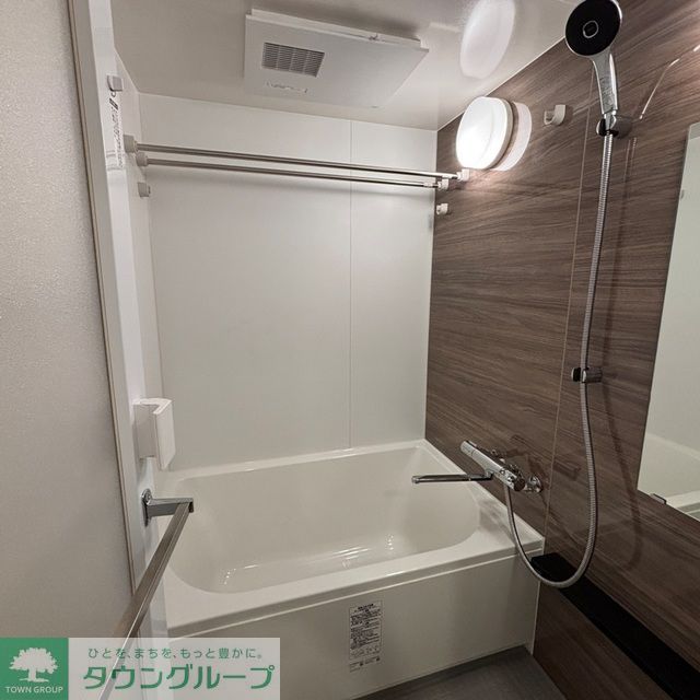 バス・シャワールーム　※写真は同タイプ住戸です。