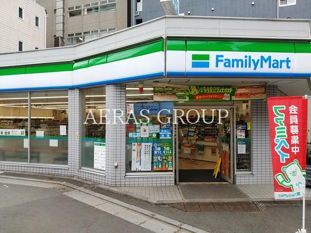 コンビニ　ファミリーマート 中野桃園店（コンビニ）まで87m