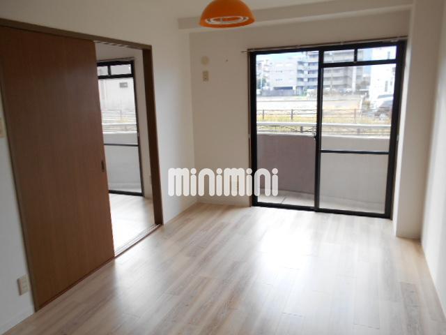 居室・リビング　明るくてキレイなお部屋です