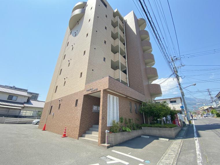 建物外観　トレステーラ　シャングリラ　外観