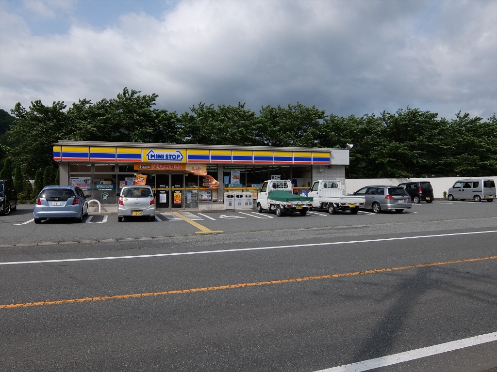 コンビニ　ミニストップ和田山寺谷店（コンビニ）まで887m