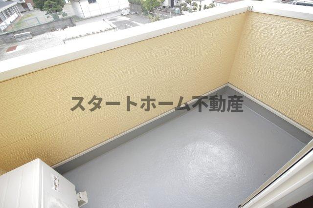 バルコニー　バルコニーがあります