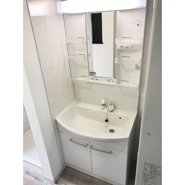 洗面設備　シャンプードレッサー