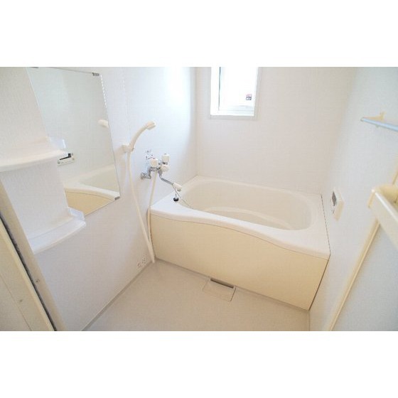 バス・シャワールーム　追い焚き付き