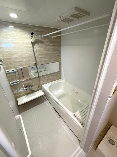 バス・シャワールーム　★追焚機能　浴室乾燥機付きのバスルーム★