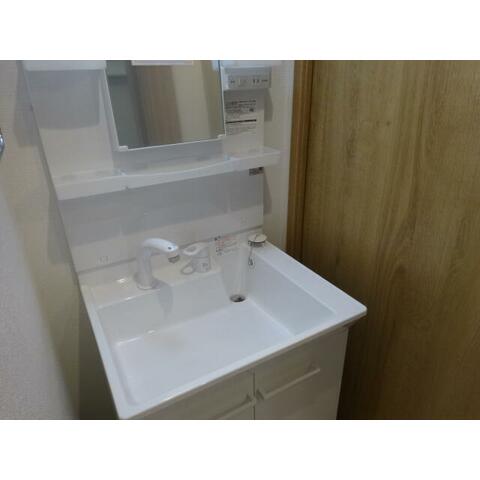 洗面設備　人気の独立洗面台♪