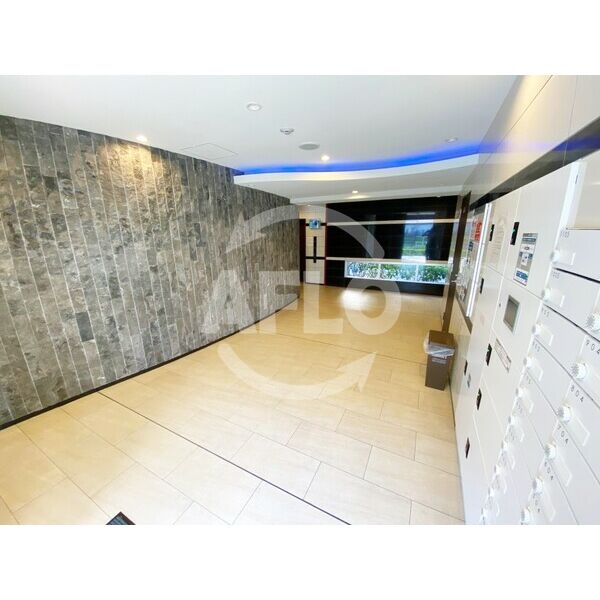 ロビー　セレニテオズ北巽　ロビー