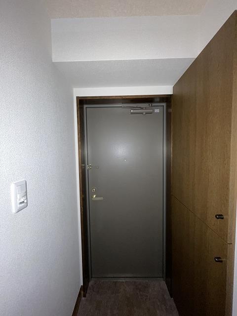 玄関　玄関内