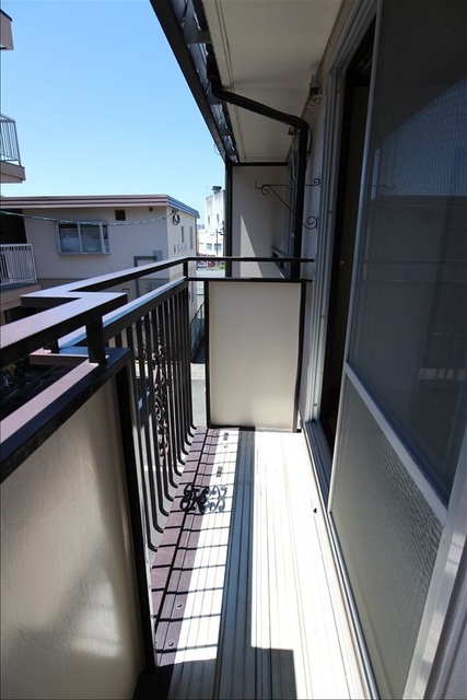 バルコニー　バルコニーです♪