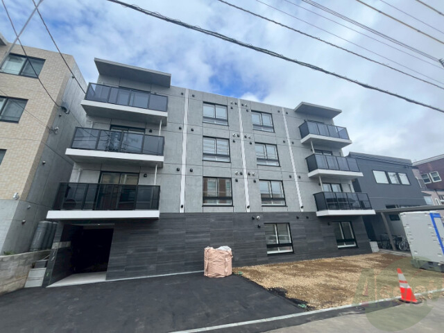 建物外観　札幌市豊平区月寒東「ルフト月寒」