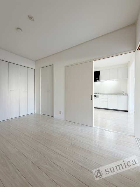 その他設備　ホワイトベースで明るい内装♪