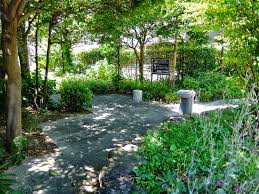 公園　片山小さな緑地（公園）まで108m