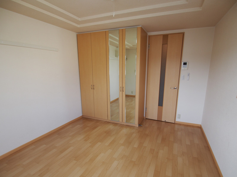 居室・リビング　反転タイプお部屋写真【２０３】