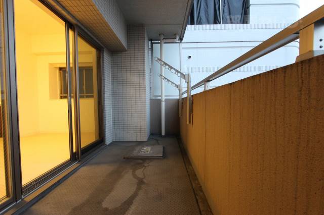 バルコニー　広々したバルコニーです。