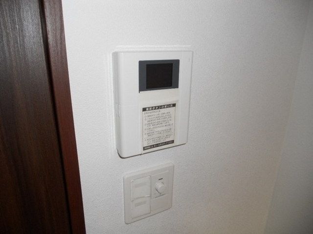 セキュリティ　モニター付インターホン