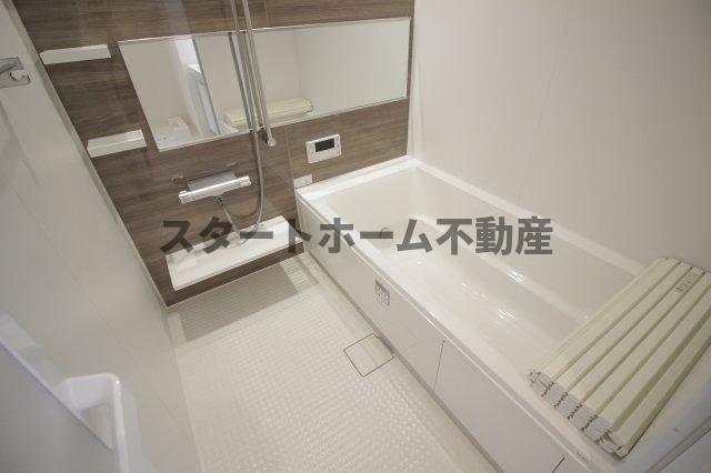 バス・シャワールーム　日々の疲れを癒すお風呂付です