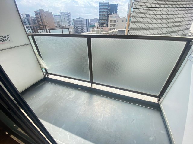 バルコニー　ラフィネ新栄