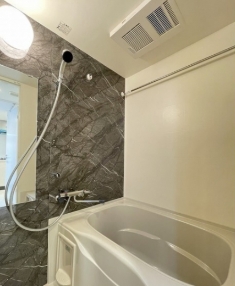 バス・シャワールーム　☆くつろげるお風呂☆