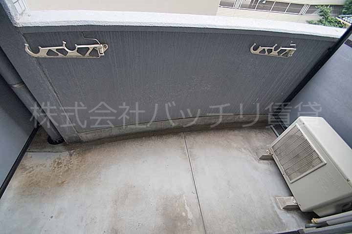 バルコニー　別号室写真の為現況を優先致します