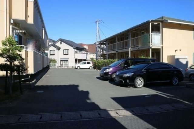 駐車場　別部屋参照・現状優先