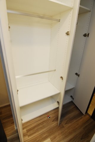 収納　※別部屋の参考写真です。