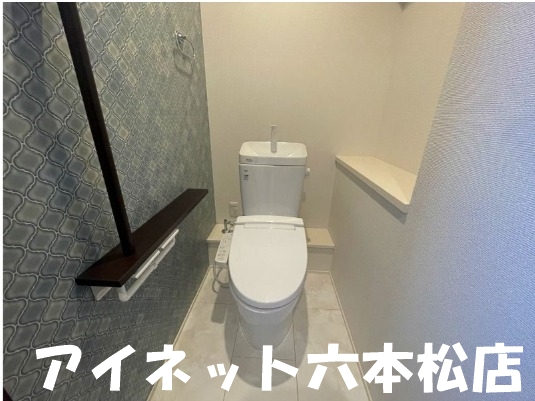 トイレ　清潔感のある空間です。