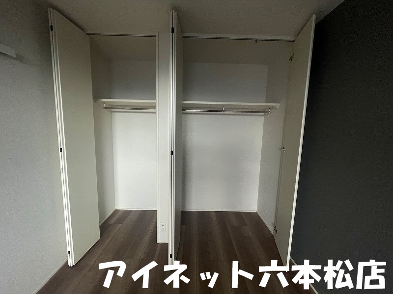 収納　収納も完備。