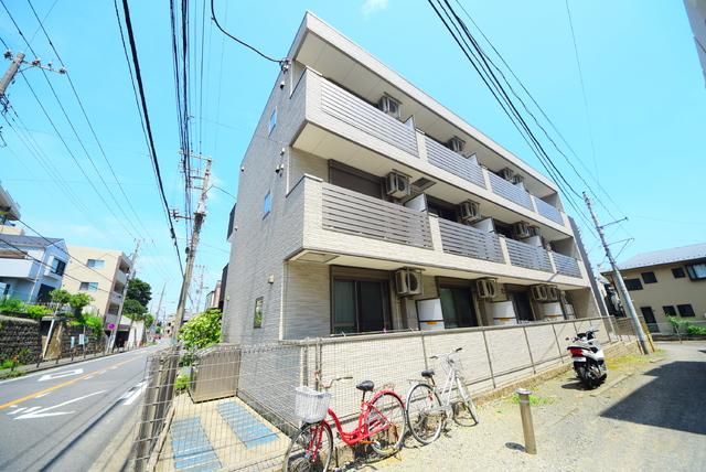 建物外観　★★生麦駅まで徒歩4分★★