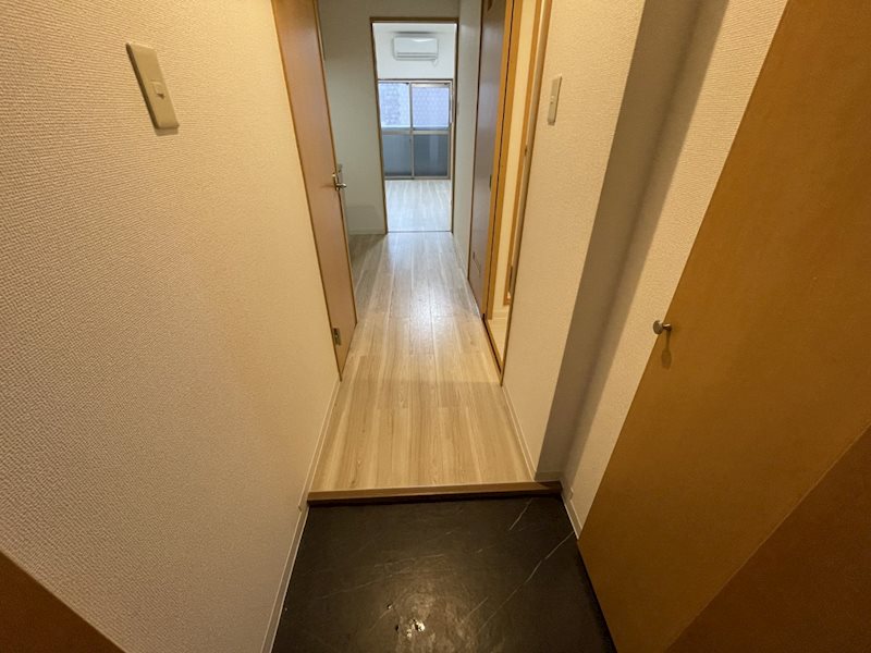 玄関　別号室イメージ