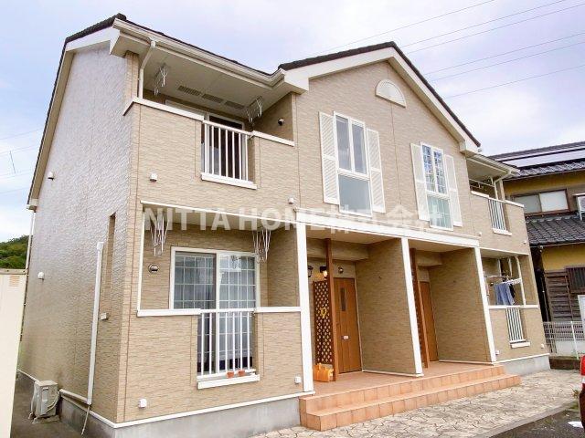 建物外観　敷金礼金ナシ★角部屋の最上階で南西向き◇外部物置付き＊