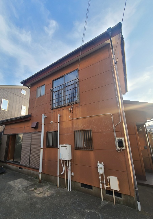 建物外観　物件、駅でお待ち合わせでのご案内歓迎！