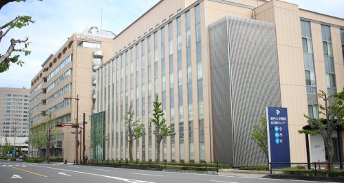 病院　朝日大学病院（病院）まで1206m