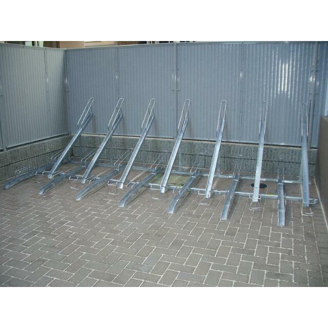 駐車場　駐輪場