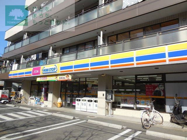 コンビニ　ミニストップ篠崎町1丁目店（コンビニ）まで250m