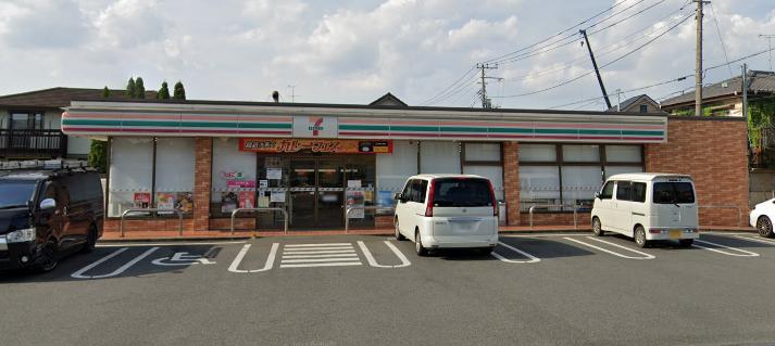 コンビニ　セブンイレブン 小金井連雀通り店（コンビニ）まで516m
