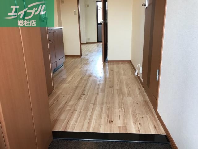 玄関　玄関