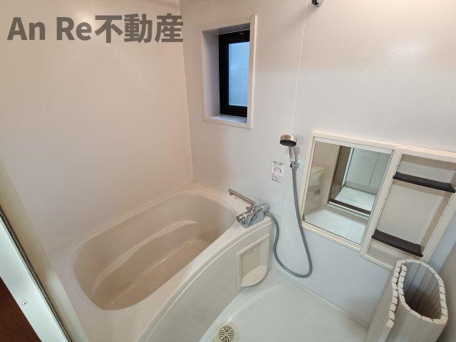 バス・シャワールーム　別部屋イメージ写真