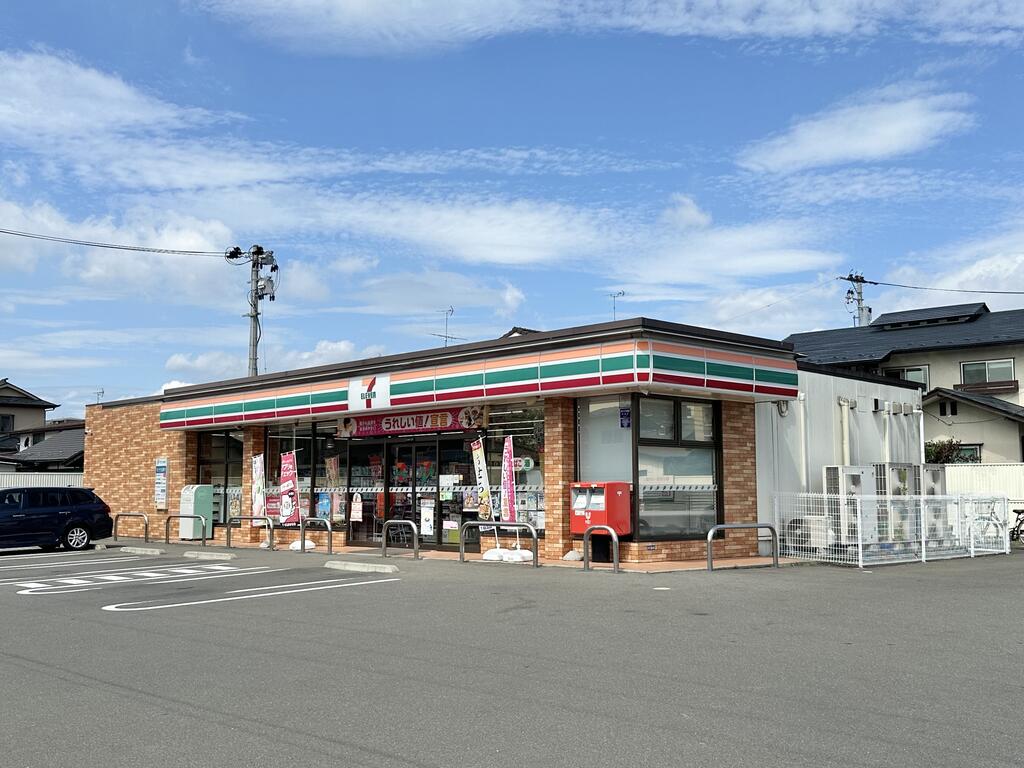 コンビニ　セブンイレブン仙台蒲町店（コンビニ）まで545m