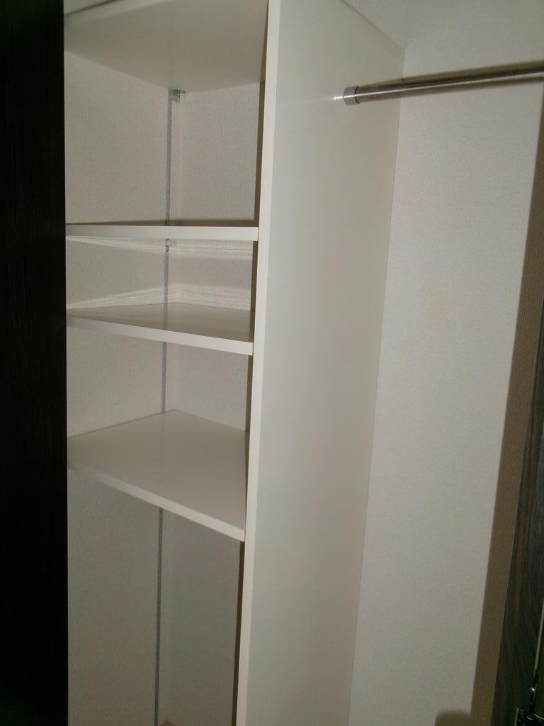 収納　※写真は別室です。
