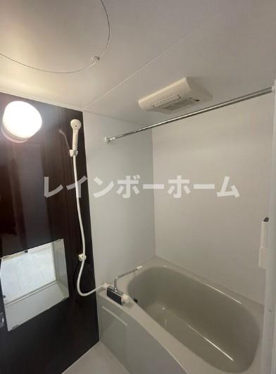 バス・シャワールーム　※建築中のため同施工参考写真となります。