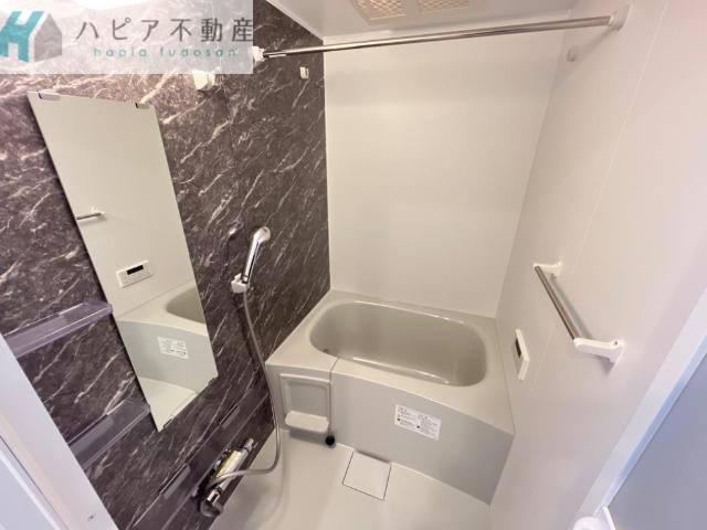 ＪＲ岩徳線 周防花岡駅 徒歩7分 2階建 築3年の風呂写真