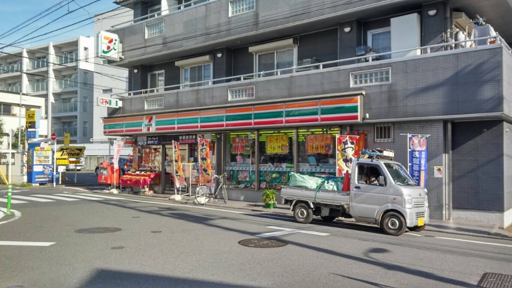 コンビニ　セブンイレブン 三軒茶屋栄通り店（コンビニ）まで412m