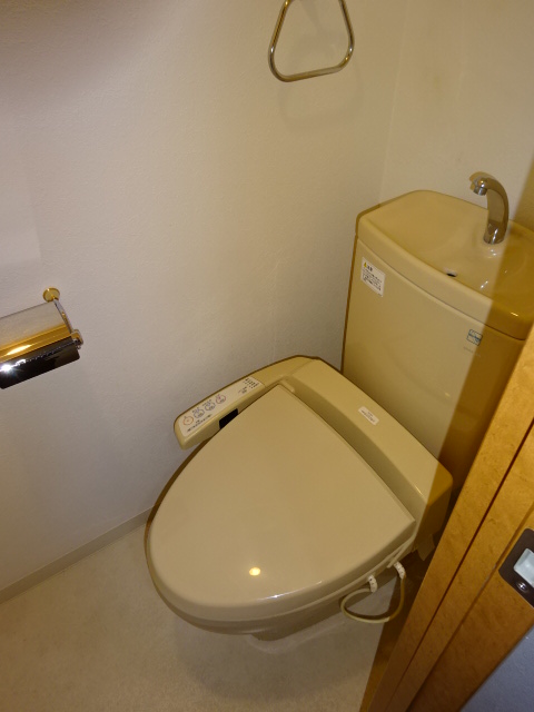 トイレ　別部屋参考写真