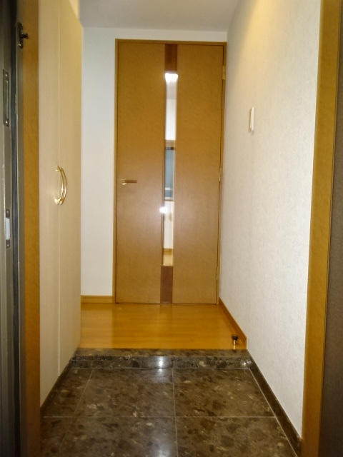 玄関　別部屋参考写真