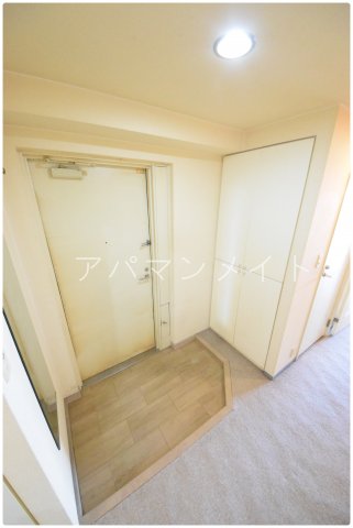 玄関　明るい玄関です