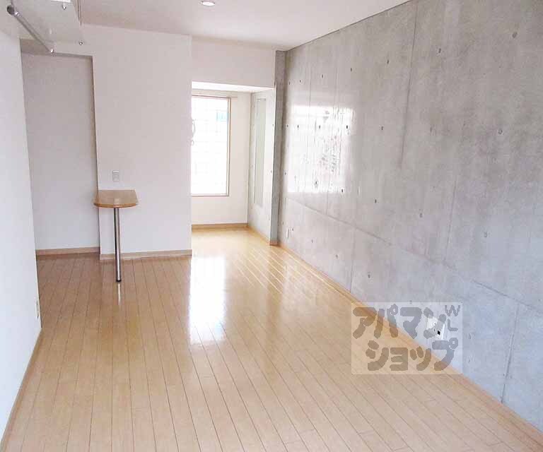 居室・リビング　開放的なお部屋です！