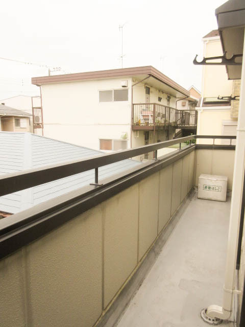 バルコニー　南向きのバルコニー