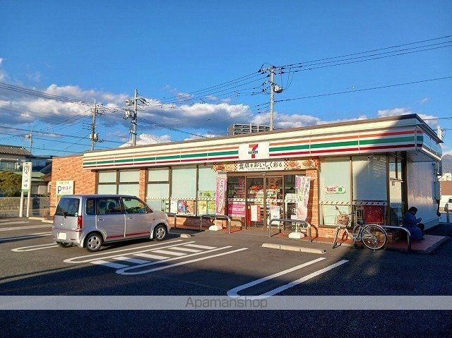 コンビニ　セブンイレブン富士市青島町店（コンビニ）まで300m